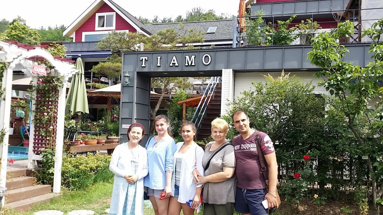 Gyeongju Tiamo Pension Exterior foto