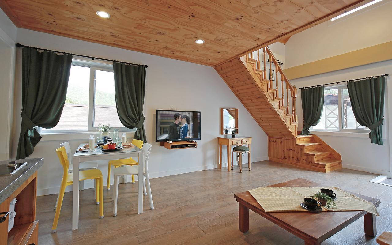 Gyeongju Tiamo Pension Exterior foto