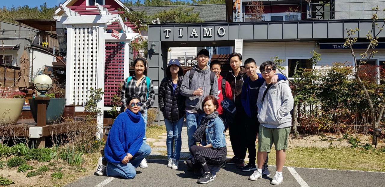 Gyeongju Tiamo Pension Exterior foto